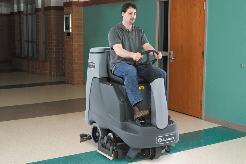 Nilfisk Advance Advenger X2805R Rider Floor Scrubber