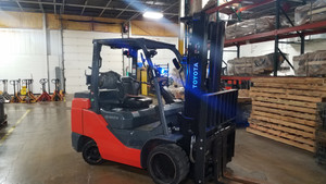 USED Toyota Large IC Cushion Forklift 8FGC45U-U80010 USED Toyota Large IC Cushion Forklift 8FGC45U-U80010
