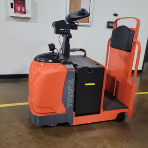 USED Toyota Core Tow Tractor 8TB50-U80020 USED Toyota Core Tow Tractor 8TB50-U80020