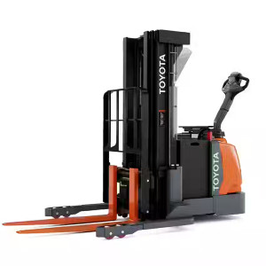 Toyota Walkie Straddle Stacker