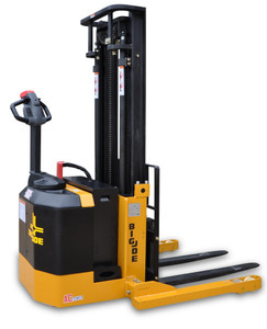 Big Joe Medium Duty AC Straddle Stacker PDS25 Big Joe Medium Duty AC Straddle Stacker PDS25