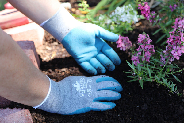 UltraTech® Work Gloves Environmentally Friendly Gloves 15 Gauge PET