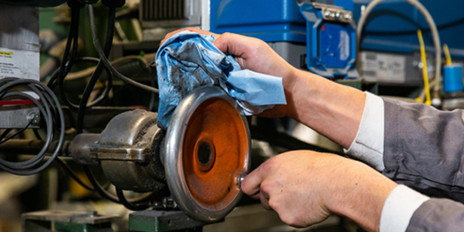 The Best Sontara Wipes for Professionals in Manufacturing