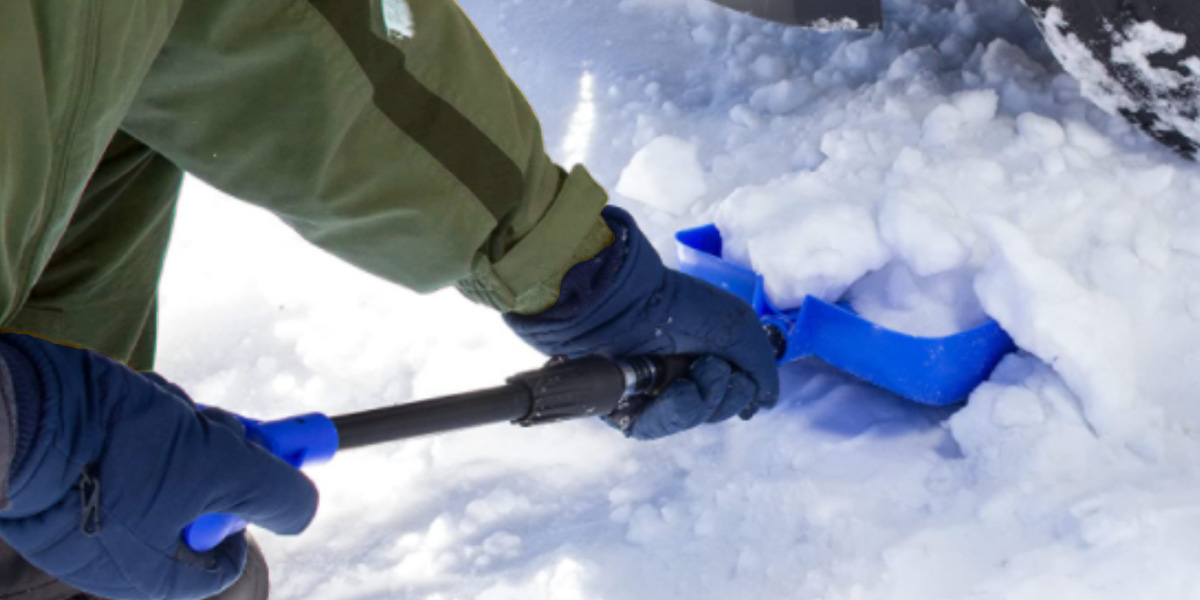 men's gloves for shoveling snow