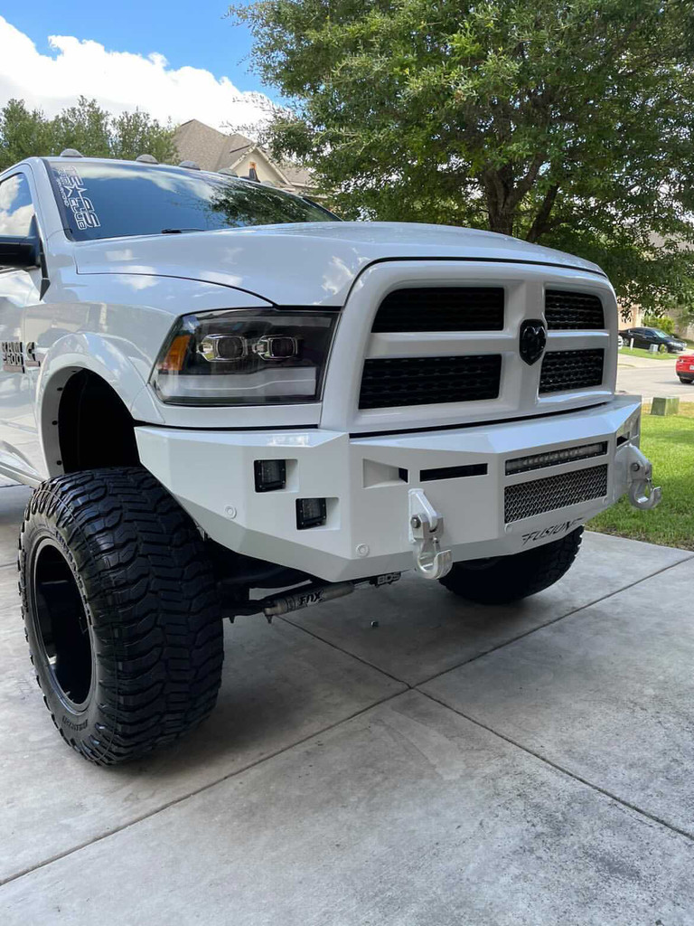 NEW updated design with a wider center section.
Clevis Mounts.
3" Cube lights. (2 per side)
20" Single Row over the vent
Center Vent with Stainless Steel Mesh Insert
Front Parking Sensors