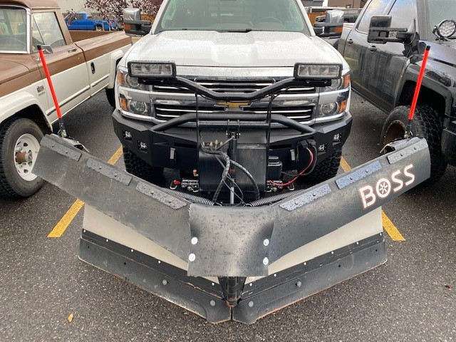 Base Bumper.
Clevis Mounts.
Dually Fog Lights