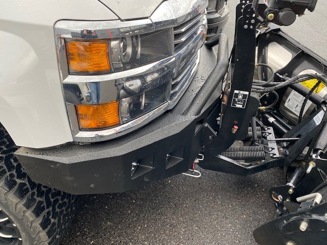 Base Bumper.
Clevis Mounts.
Dually Fog Lights