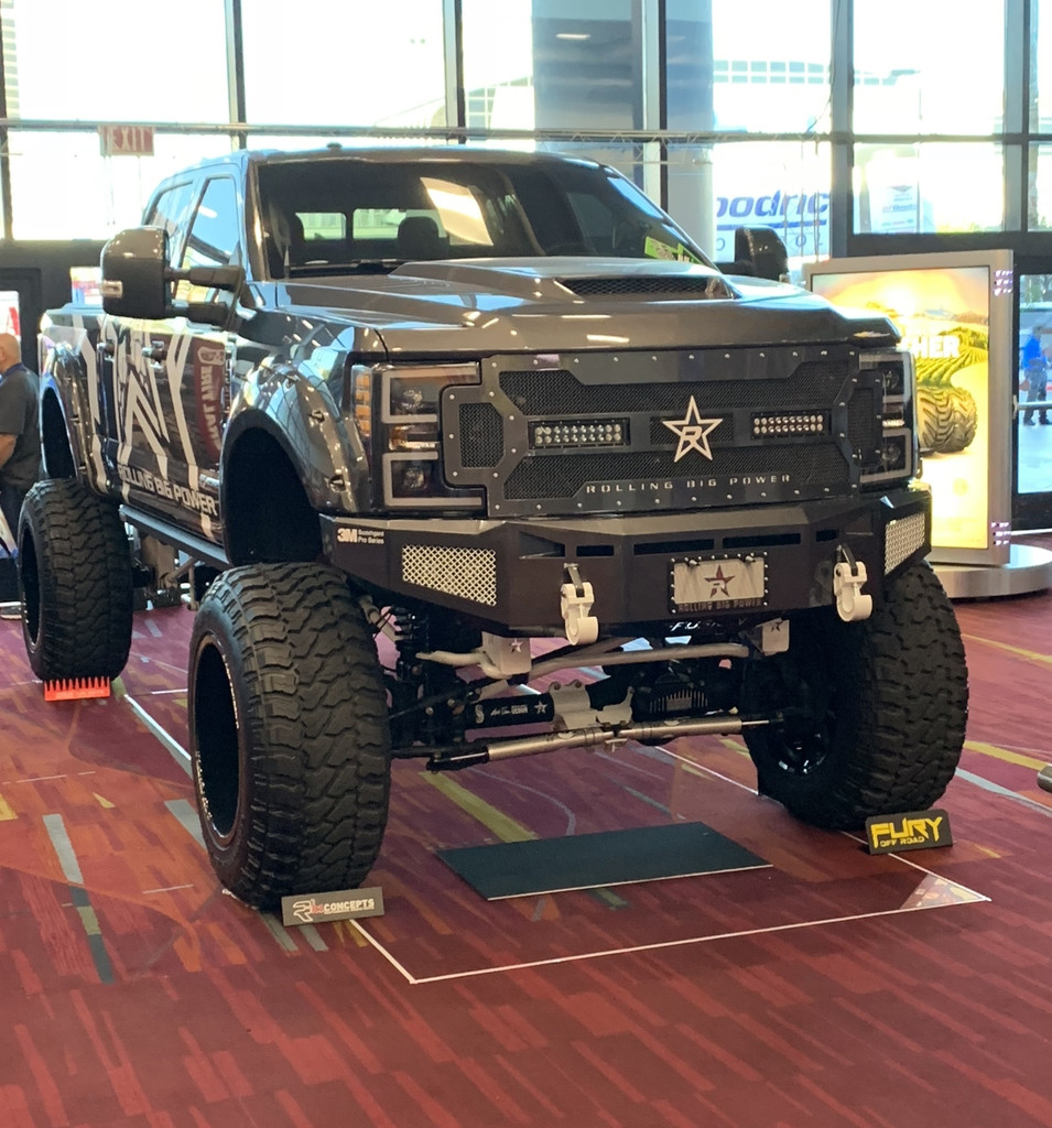 Gladiator Series
Cube fog light mounts behind the stainless steel mesh
Clevis mounts 
Center vent with stainless steel mesh