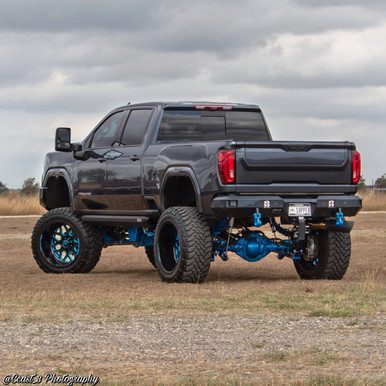 Corner steps with Blind Spot Monitoring Mounts
Back Up Sensors
Dually XL Back Up Lights
Clevis Mounts
Standard Trailer Plug