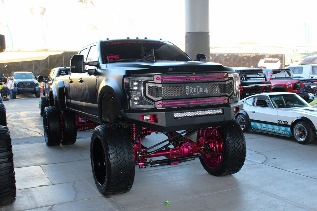 Project X Front Bumper. Infinite Off Road Side Shooter Pods as fog lights and a 30" Infinite Off Road High Output Dual Row center bar. 