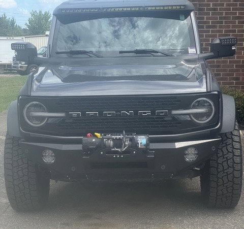 Ford Bronco Front 2021-2026