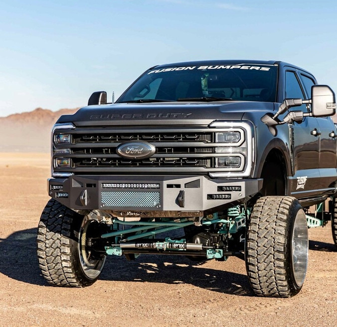 Clevis Mounts.
Rigid 6" SR Mounts, Staggered.
20" Single Row Light in vent area.
Adaptive Cruise Control Mount.
Front Parking Sensors.