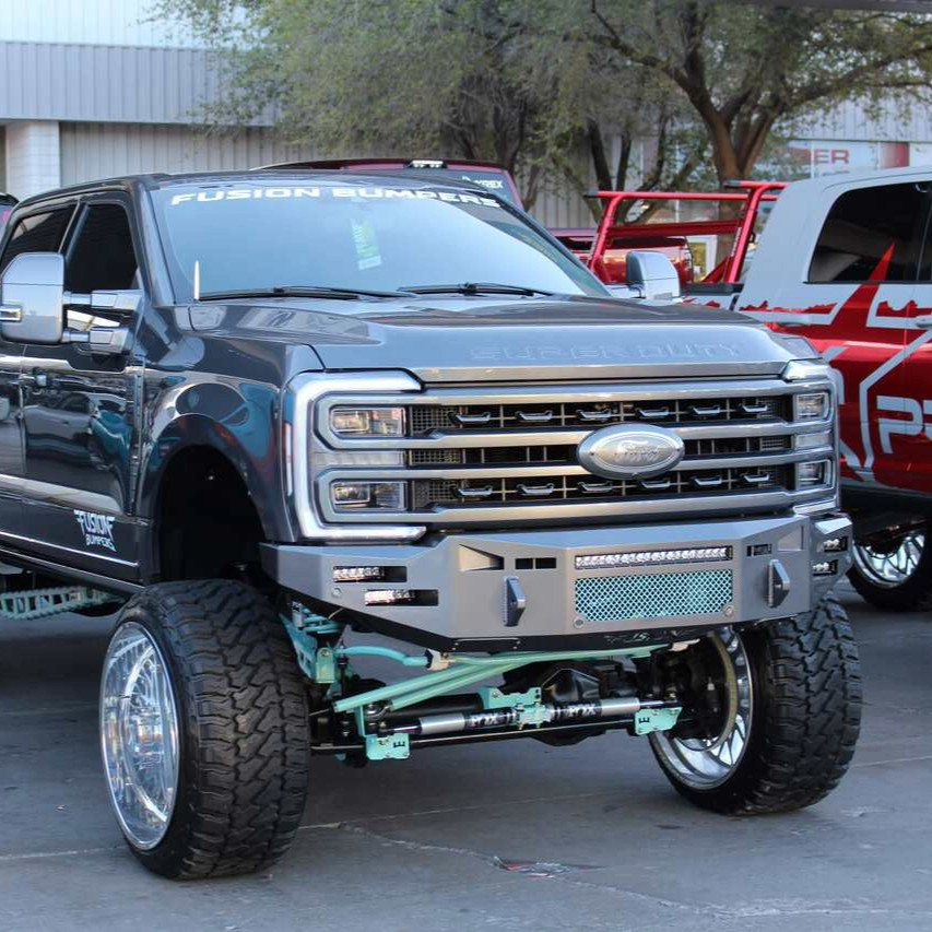 Clevis Mounts.
Rigid 6" SR Mounts, Staggered.
20" Single Row Light in vent area.
Adaptive Cruise Control Mount.
Front Parking Sensors.