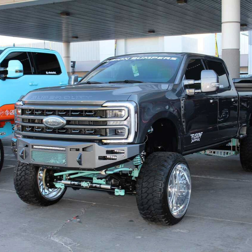 Clevis Mounts.
Rigid 6" SR Mounts, Staggered.
20" Single Row Light in vent area.
Adaptive Cruise Control Mount.
Front Parking Sensors.