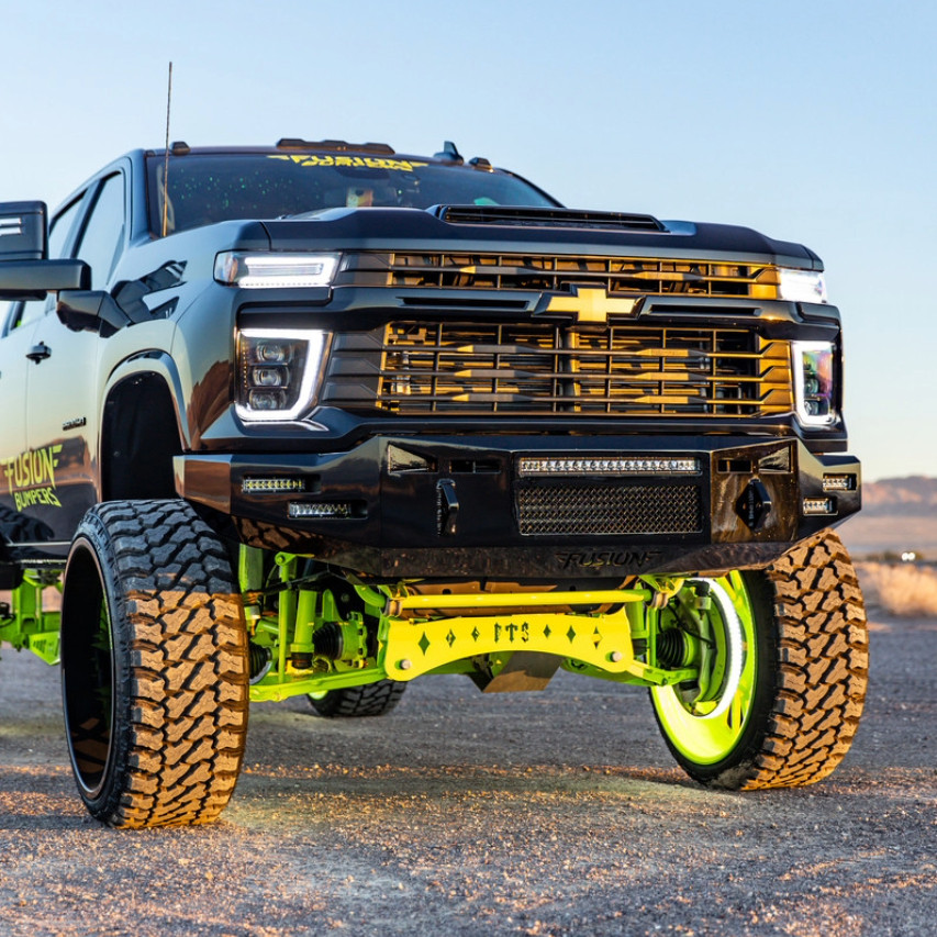 Clevis mounts
block heater provision
20" single row light in the vent area
6" single row light mounts