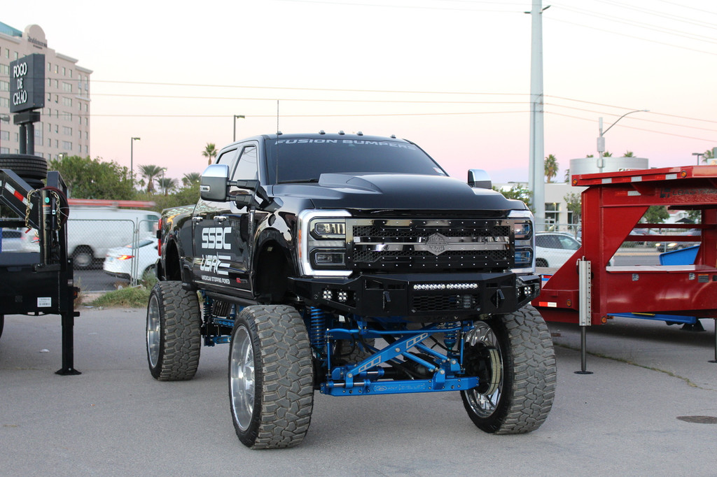 *NEW DESIGN*
Light Buckets for Fog Lights
Two 3" Cube Lights (Only option) Baja Design Squadron Sport
Clevis Mounts.
20" Single Row Light in vent area.
Adaptive Cruise Control
Front Parking Sensors