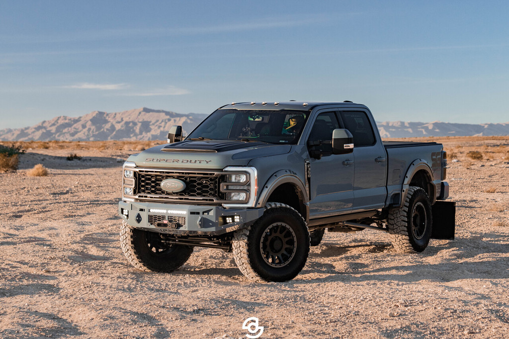 *NEW DESIGN*
Light Buckets for Fog Lights
Two 3" Cube Lights (Only option) Baja Design Squadron 
Clevis Mounts.
20" Single Row Light in vent area.
Adaptive Cruise Control
Front Parking Sensors
Factory Ford Winch Provision