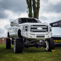 Updated Design.
Base Bumper.
Clevis Mounts.
6" Single Row Lights Staggered.
20" Single Row Light in vent area.