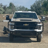 Clevis mounts
block heater provision
3" Cube Lights- Two per side
Stainless Steel Mesh Insert
Defender Grill Guard with Headlight Guards