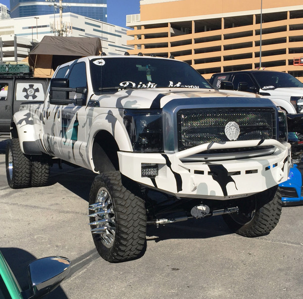Pre-Runner Bar. 
Clevis Mounts. 
Rigid Industries Combo Fog Light Mounts. (6" SR over a 6" E-Series)