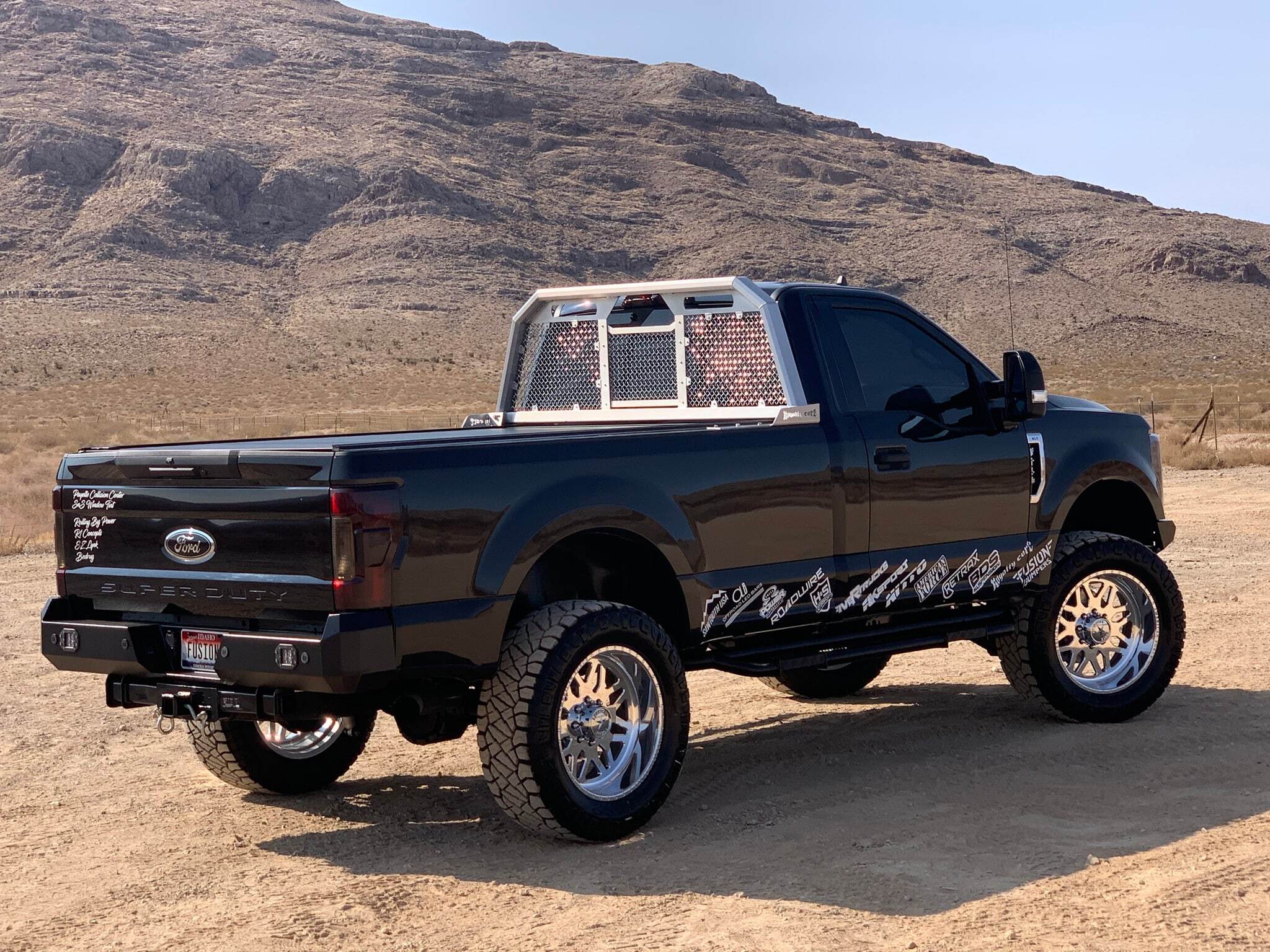<p>22" American Force Wheels Trax<br />37x12.50x22 Nitto Ridge Grapplers</p>