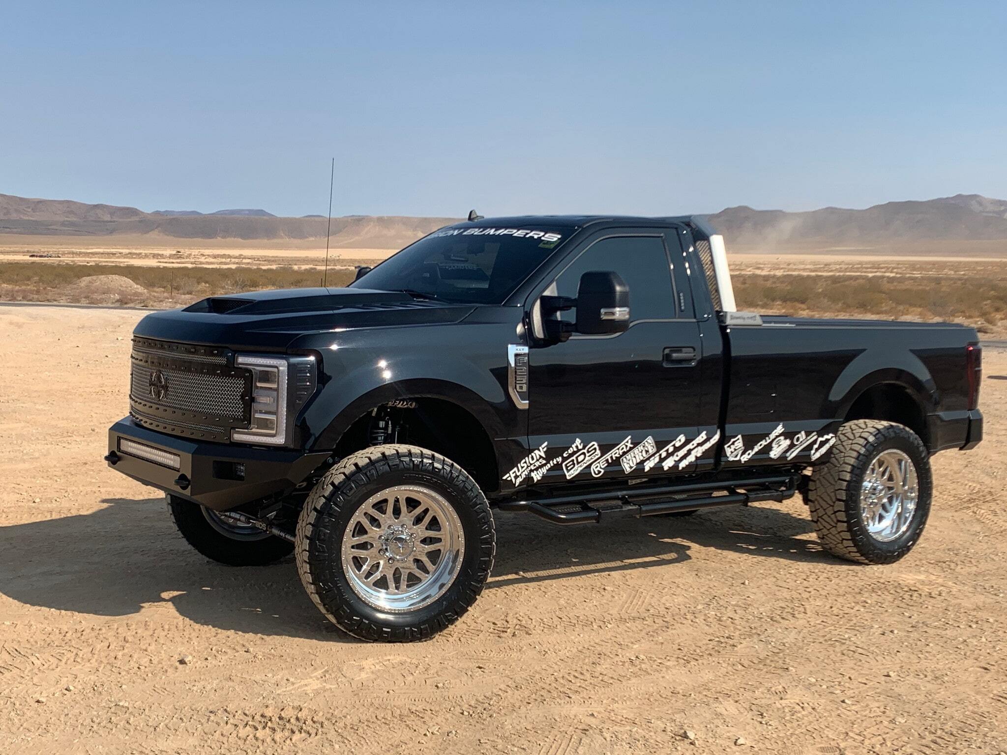 <p>22" American Force Wheels Trax<br />37x12.50x22 Nitto Ridge Grapplers</p>