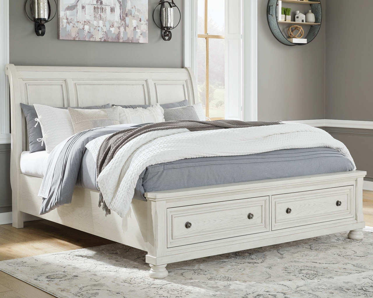 white queen wood bed