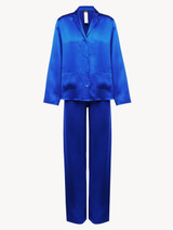 Pijama de seda en color azul eléctrico_0
