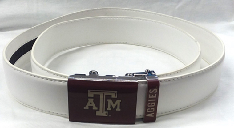 Imprinted logo and team name on buckle
No hole system for perfect fit
Buckle with acrylic finish detaches from belt 
Genuine leather strap with protective coating
Allows for trimming down to size