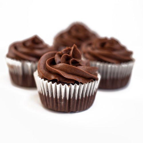 GLUTEN-FREE CHOCOLATE CUPCAKE