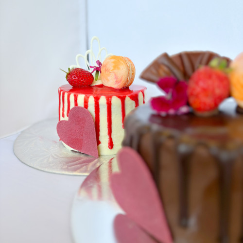 Valentine's Day Bento Cake 4"