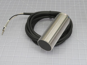 IFM  DI0101  Compact Evaluation Unit for Speed Monitoring  For Sale