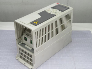 ABB  ACS580-01-09A5-4  Frequency Converter  For Sale