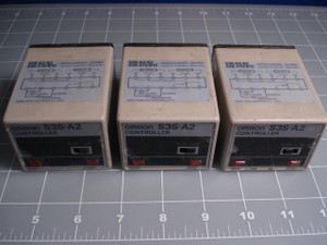 LOT OF 3 OMRON S3S-A2 HI-LO LEVEL CONTROLLER T10444