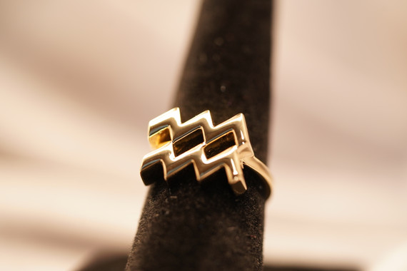 Understanding the Value of Your Gold Jewelry