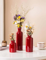 Red Vase Set Table
