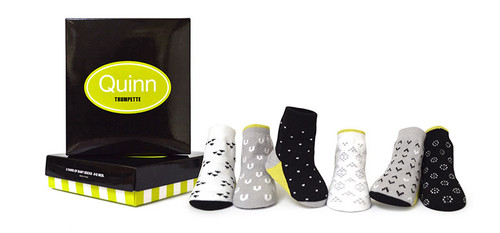 6 pairs of baby infant socks in a gift box.  In cotton.