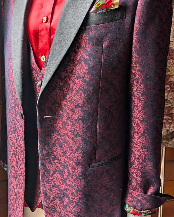 Obsidian - maroon leaf print 3-piece tuxedo with black paisley contrast