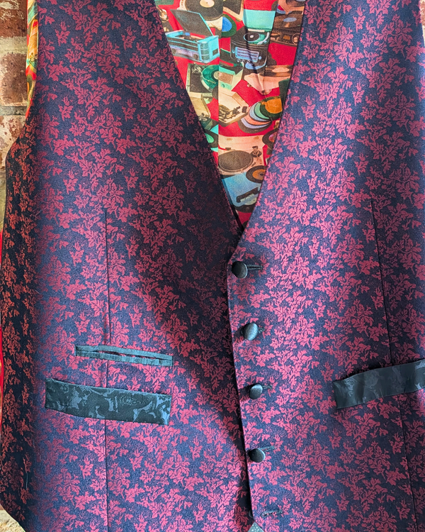 Obsidian - maroon leaf print 3-piece tuxedo with black paisley contrast