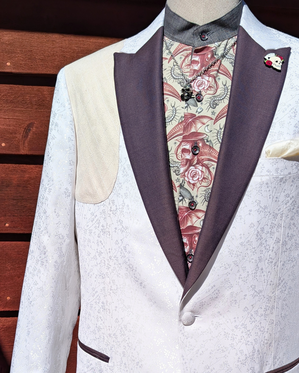 Dahlia - white ivy print tuxedo jacket with red contrast
