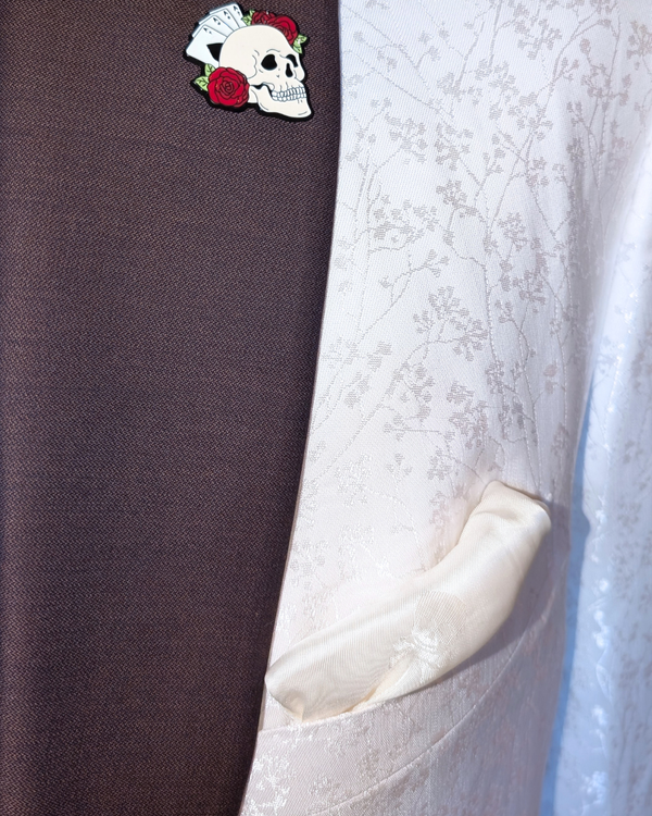 Dahlia - white ivy print tuxedo jacket with red contrast