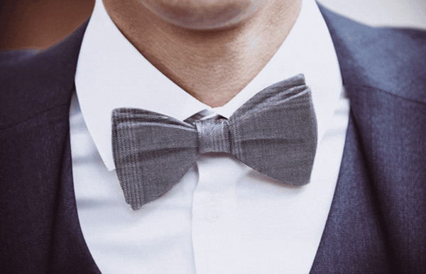 Bow tie