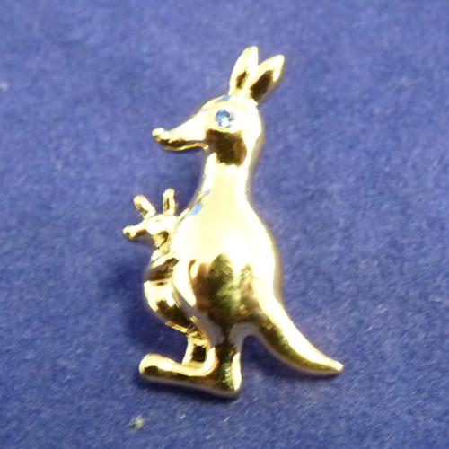 Small Kangaroo Pin