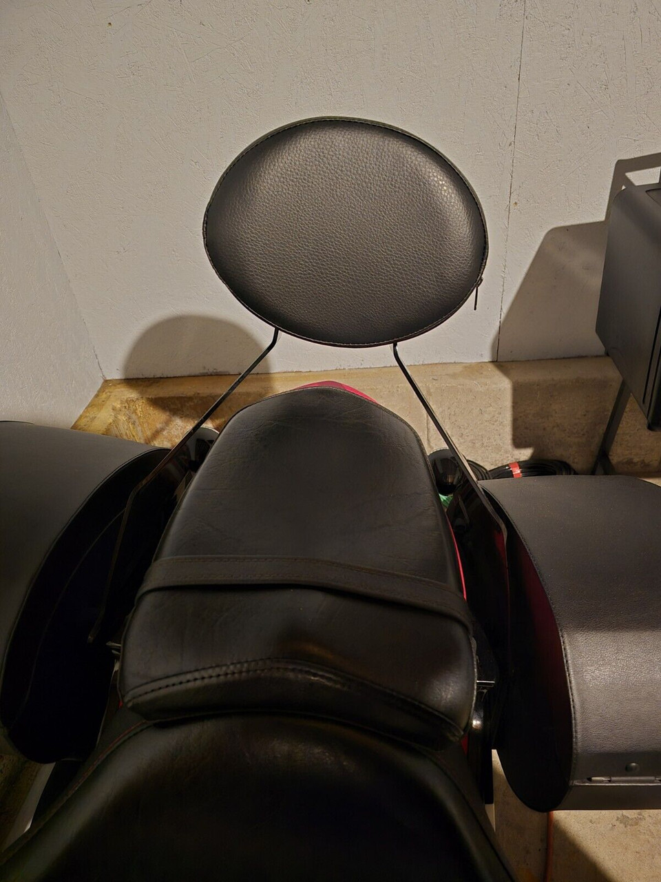 SHORT FIXED MOUNT PASSENGER BACKREST SISSY BAR & PAD 4 YAMAHA