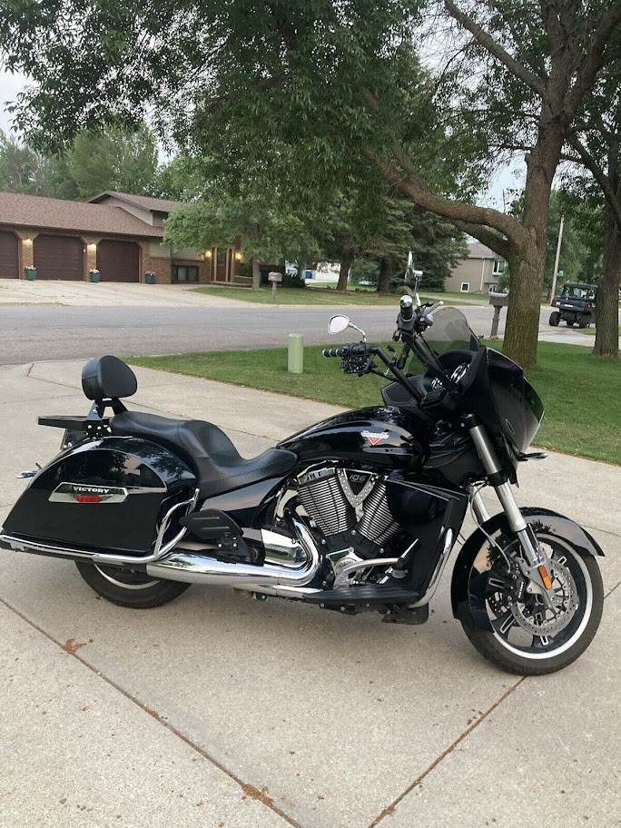 Backrest Sissy Bar w Rack 4 Victory Cross Country Road Tour Ball