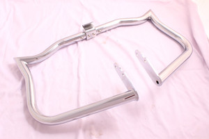 ENGINE GUARD HIGHWAY CRASH BAR FOR YAMAHA ROADSTAR XV1600 XV1700 SILVERADO 1.5"
