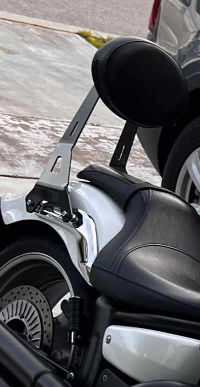 FOR YAMAHA STAR STRYKER FIXED MOUNT SHORT BACKREST UPRIGHT & CUSTOM PAD BLACK