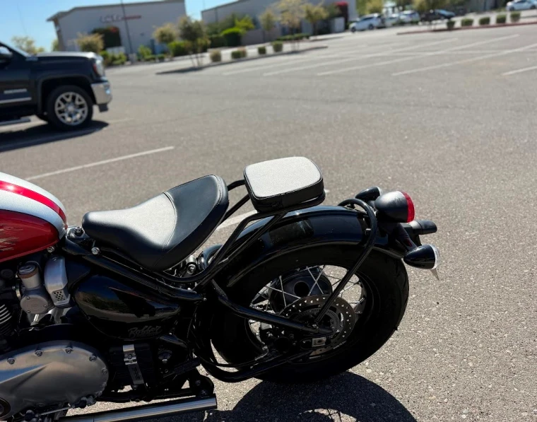 Rear Passenger Seat Pad Cushion Luggage Rack 4 Triumph Bonneville Bobber Black