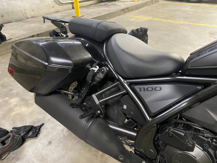 Passenger Comfort Seat & Footpegs For 2025 Honda Rebel 1100T SE