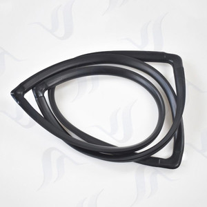 68291-12030 Windshield seal Toyota Corolla TE71 Coupe Hatchback Rear 68291-12030 Windshield seal Toyota Corolla TE71 Coupe Hatchback Rear